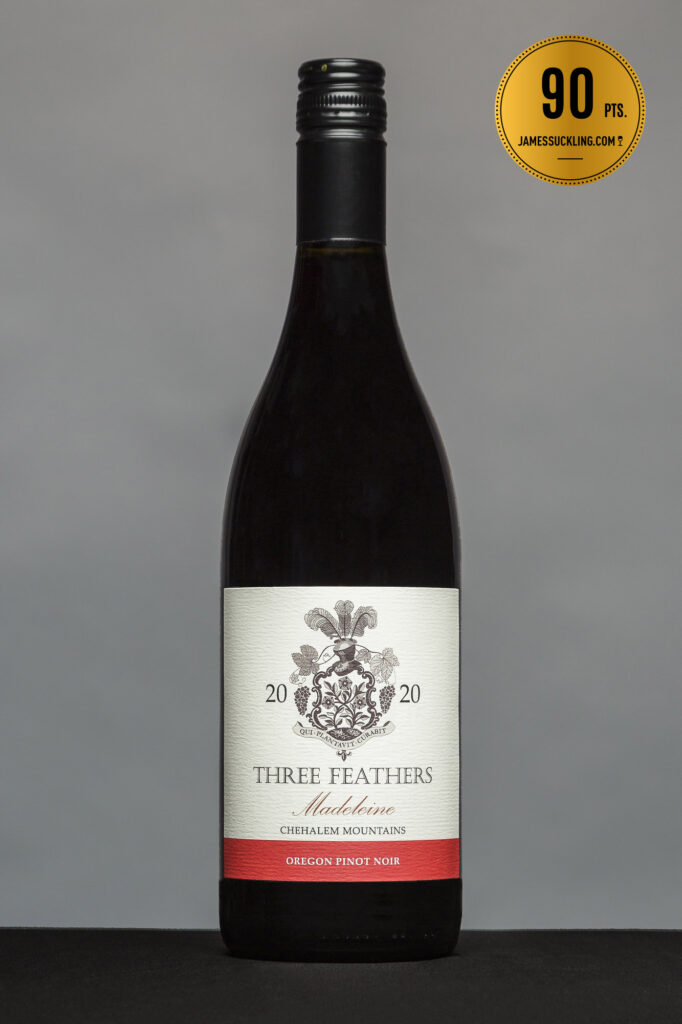 Three Feathers Pinot Madeleine 2020 aka Precoce